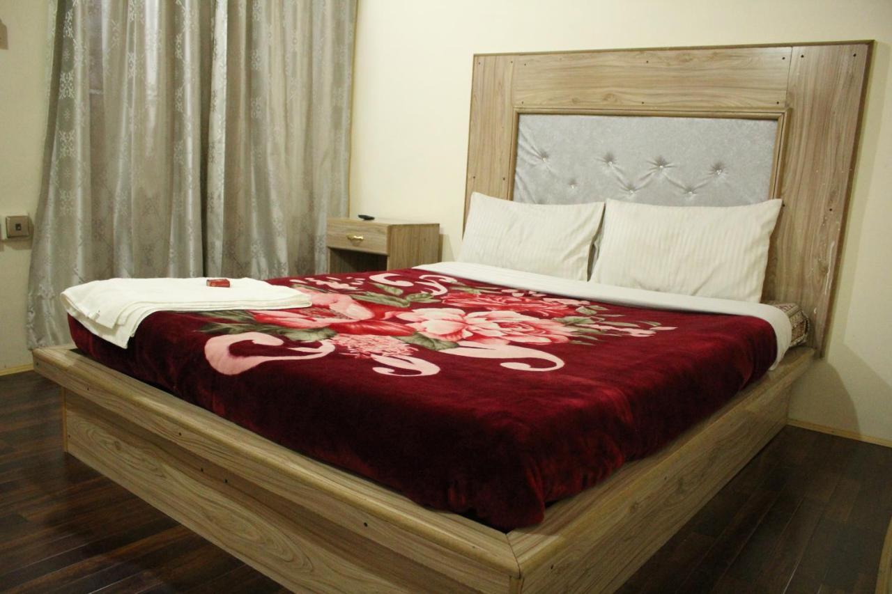 Baltit Heritage Inn Karimabad  Екстериор снимка